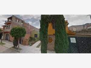 Casa en venta en Villas de Marfil, Guanajuato — foto 2 de 7