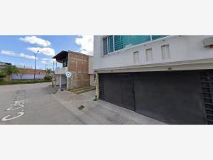 Casa en venta en Bosque del Valle, León — foto 2 de 7