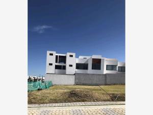 Terreno en venta en Lomas de Angelópolis, San Andrés Cholula — foto 3 de 5