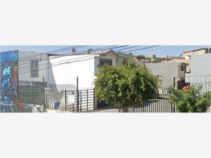Casa en venta en Los Lobos, Tijuana — foto 2 de 5