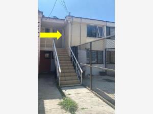 Renta duplex, planta alta, amueblado, Lomas del Mármol 3a Sección