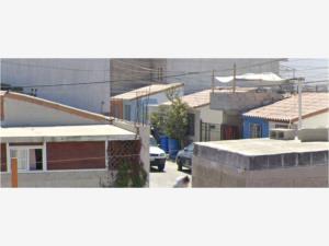 Casa en Villas del Dorado, Tijuana, Baja California