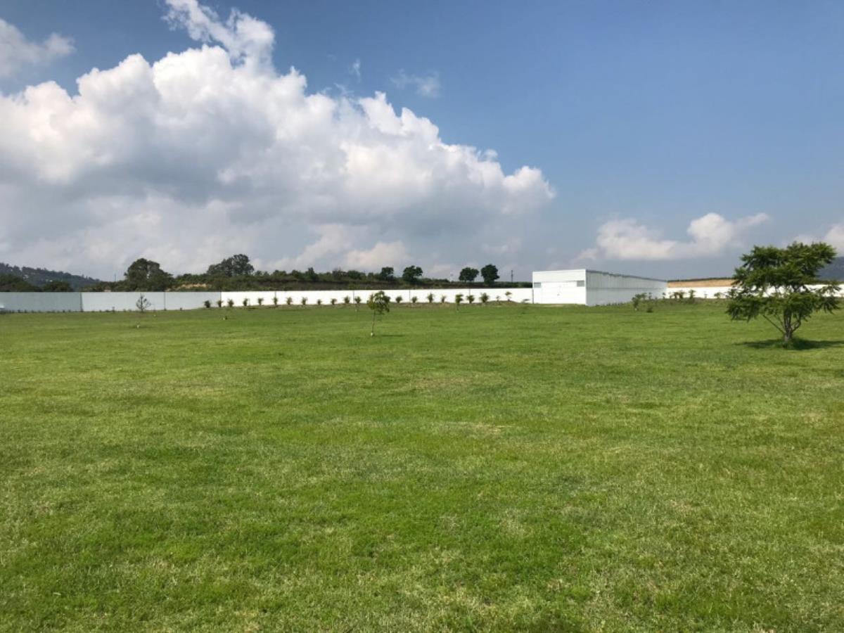 Terreno en venta en La Venta del Astillero, Zapopan — foto 1 de 20