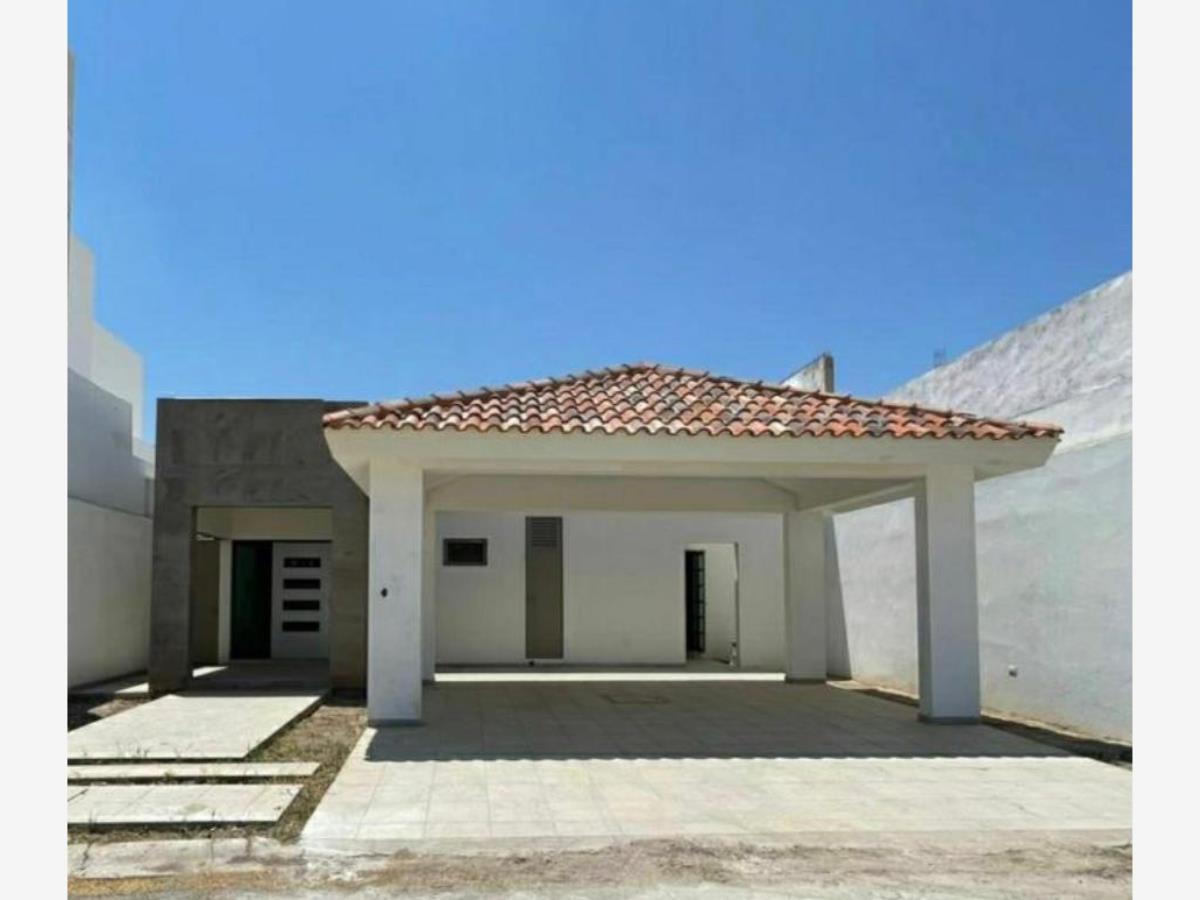 Casa en venta en Real del Nogalar, Torreón — foto 1 de 16