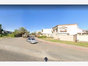 Casa en Terrazas del Sol, Mexicali, Baja California