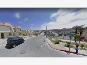 Casa en venta en Urbi Quinta del Cedro, Tijuana — foto 3 de 7