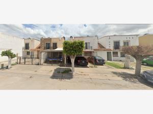 Casa en Colinas del Carmen, León, Guanajuato