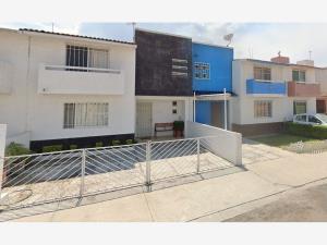 Casa en venta en Paseos del Bosque, Corregidora — foto 2 de 7