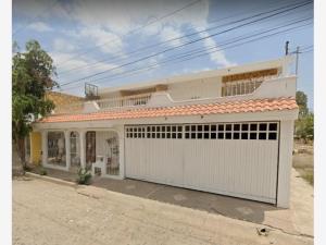 Casa en venta en Valle Dorado II, Mazatlán — foto 3 de 8