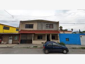 Casa en Guayulera, Saltillo, Coahuila de Zaragoza
