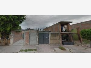 Casa en Alameda de la Presa, León, Guanajuato