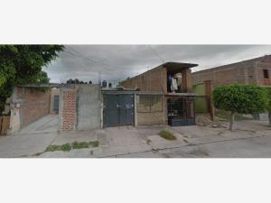 Casa en venta en Alameda de la Presa, León — foto 3 de 7