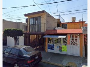 Casa en venta en Prados de Aragon, Nezahualcóyotl — foto 2 de 10