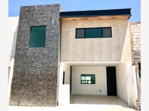 Casa en venta en Quintas del Palmar, Torreón, Coahuila de Zaragoza Casa en venta en Quintas del Palmar, Torreón, Coahuila de Zaragoza