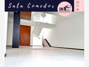 Casa en renta en Lomas de Angelópolis, San Andrés Cholula — foto 2 de 18