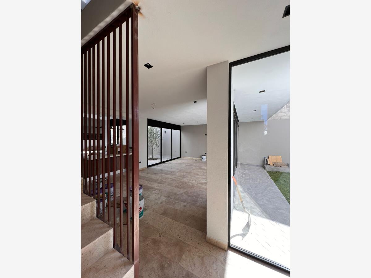 Casa en renta en Alto Lago Residencial, San Luis Potosí — foto 1 de 24