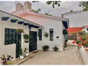 Casa en Lomas de Atzingo, Cuernavaca, Morelos