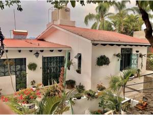 Casa en venta en Lomas de Atzingo, Cuernavaca — foto 2 de 17