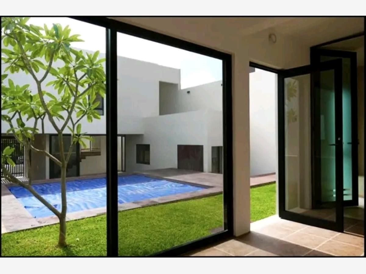 Casa en venta en Primavera, Cuernavaca — foto 1 de 16
