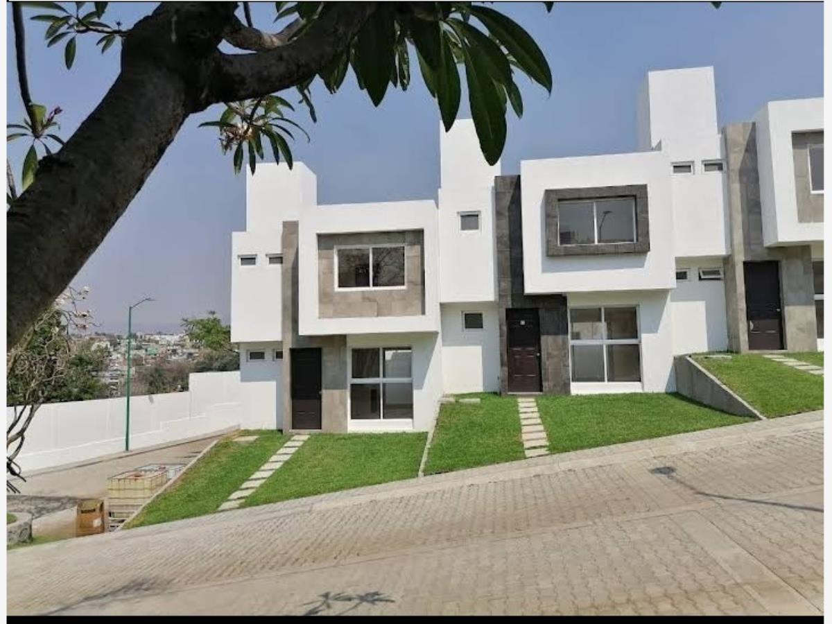Casa en venta en Ahuatlán Tzompantle, Cuernavaca — foto 1 de 2