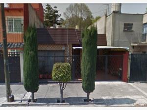 Casa en venta en Claveria, Azcapotzalco — foto 2 de 10