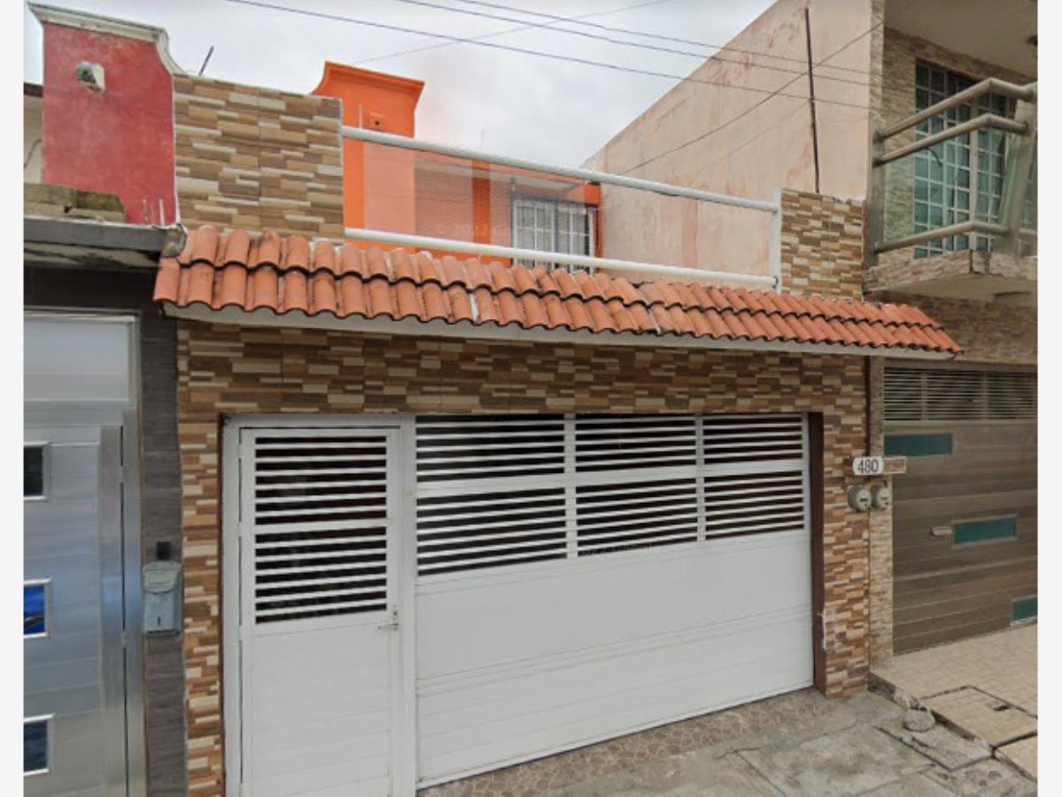 Casa en venta en Lomas de Rio Medio III, Veracruz — foto 1 de 14