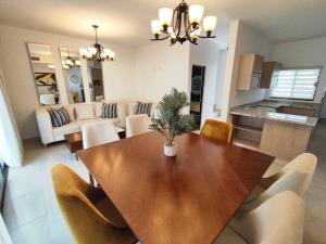 Casa en venta en Lomas de las Etnias, Torreón — foto 3 de 26