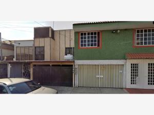 Casa en San Pedro El Chico, Gustavo A. Madero, Ciudad de México