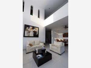 Casa en venta en Las Misiones, Saltillo — foto 3 de 22