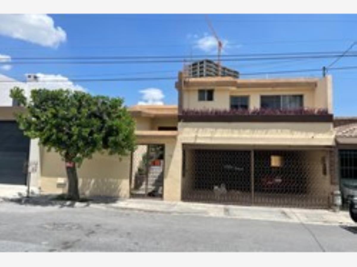Casa en venta en Alpes, Saltillo — foto 1 de 11