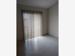 Casa en renta en San Antonio de Ayala, Irapuato — foto 3 de 19