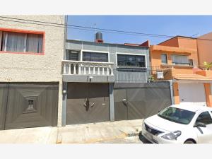 Casa en Nueva Vallejo, Gustavo A. Madero, Ciudad de México