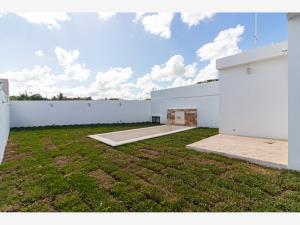 Casa en venta en Chichi Suarez, Mérida — foto 3 de 12