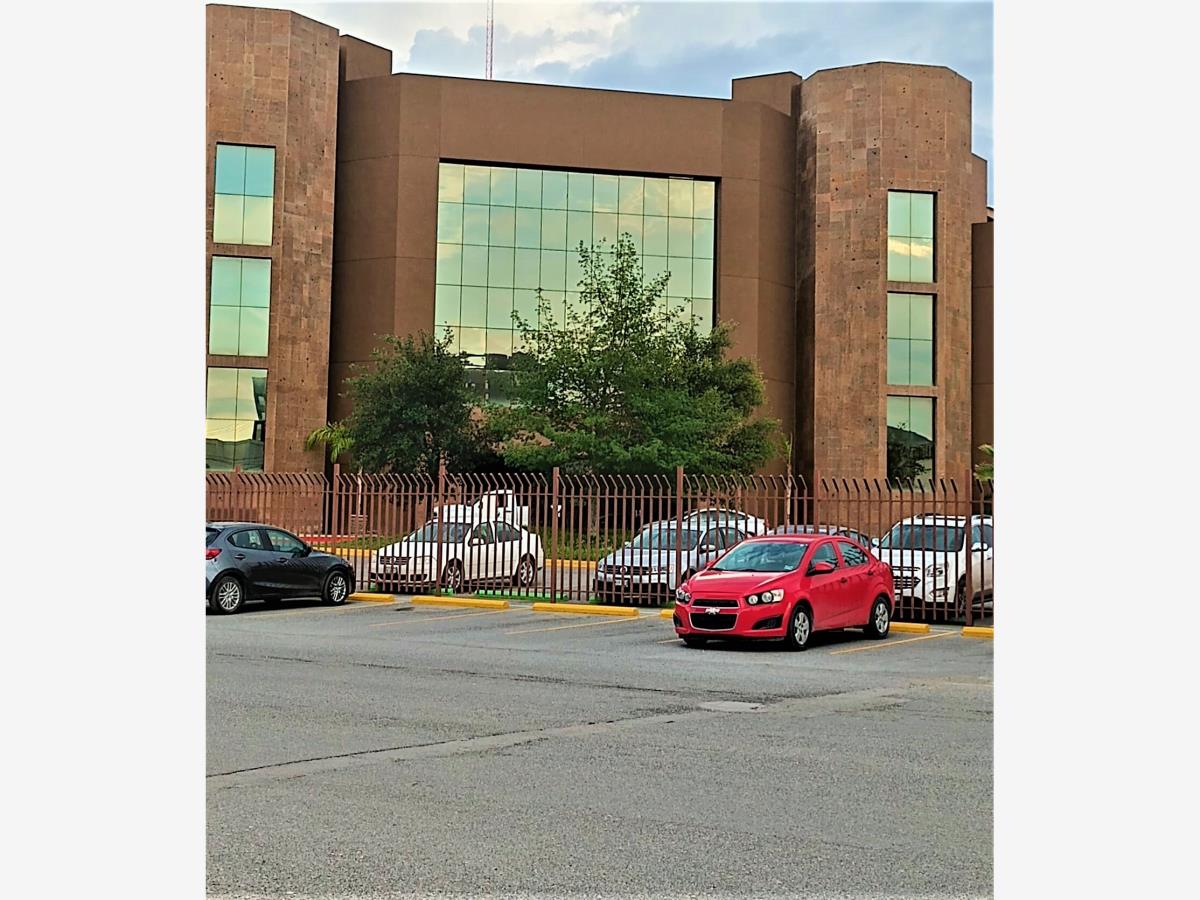 Edificio en renta en Valle San Agustin, Saltillo — foto 1 de 17