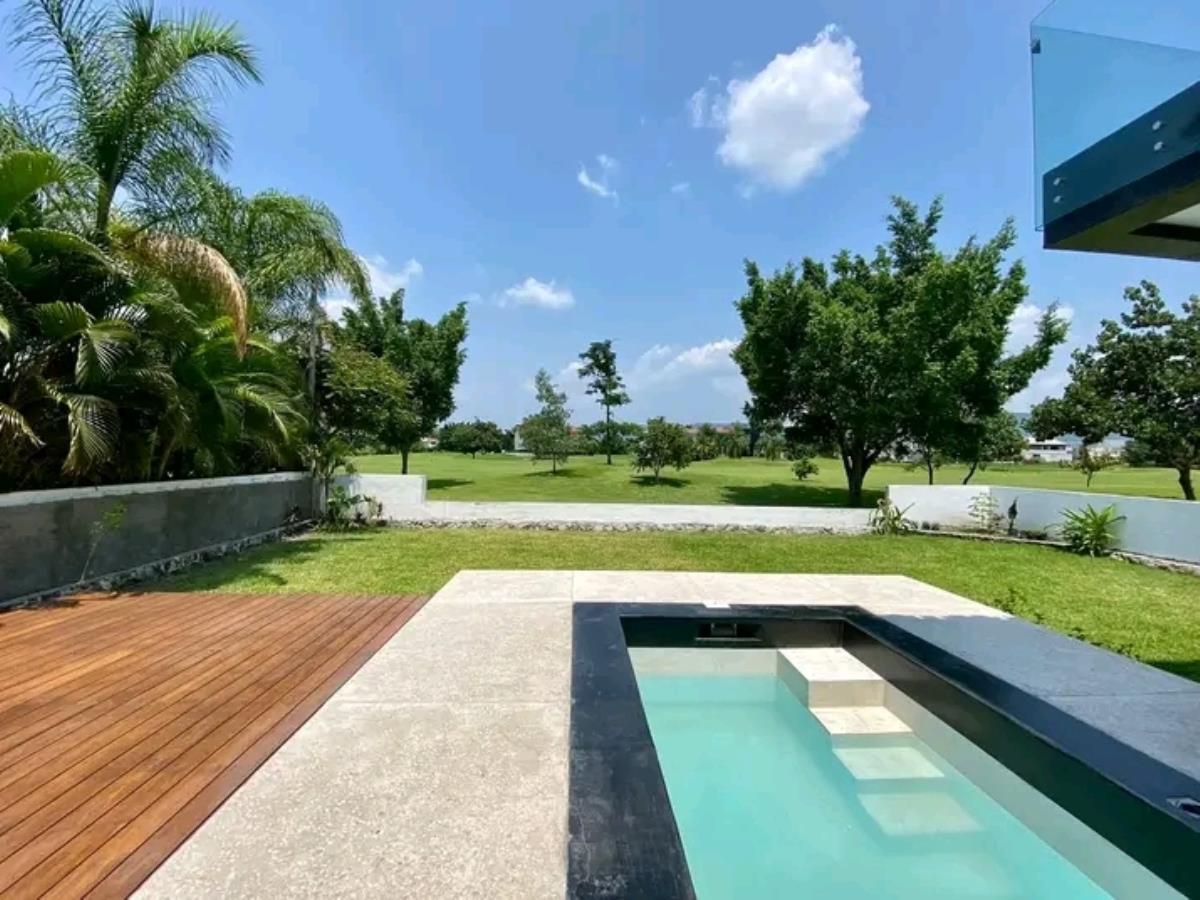 Casa en venta en Paraíso Country Club, Emiliano Zapata — foto 1 de 21