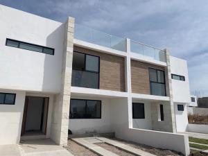 Casa en venta en Cañadas del Arroyo, Corregidora — foto 3 de 20