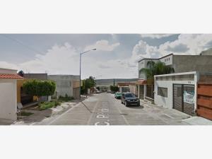 Casa en venta en Lomas del Mirador, León — foto 3 de 5