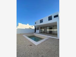 Casa en venta en Temozon Norte, Mérida — foto 2 de 17