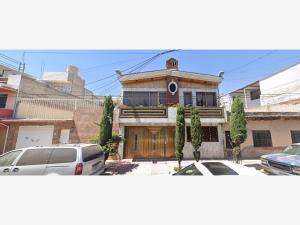 Casa en Martires de Rio Blanco, Gustavo A. Madero, Ciudad de México