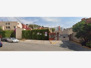 Departamento en Calacoaya, Atizapán de Zaragoza, México