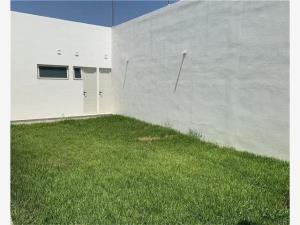 Casa en venta en Amorada Privada Residencial, Santiago — foto 3 de 5