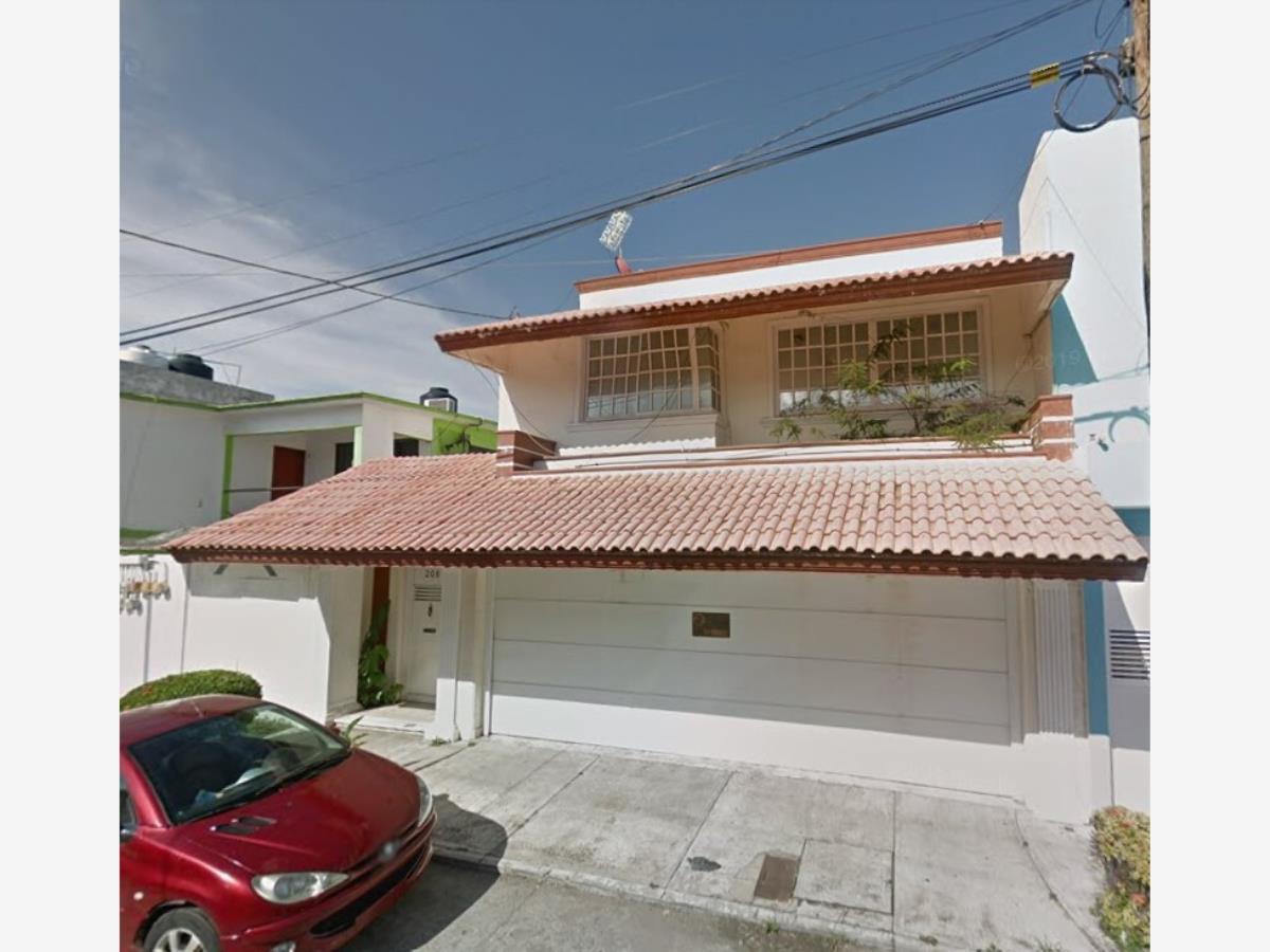Casa en venta en Jardines de Mocambo, Boca del Río — foto 1 de 6