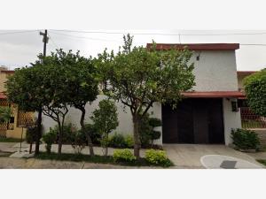 Casa en Las Alamedas, Atizapán de Zaragoza, México