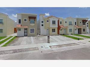 Casa en venta en Stanza Toscana, Culiacán — foto 3 de 7
