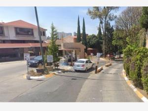 Casa en venta en Parques de la Herradura, Huixquilucan, México
