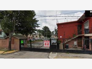Casa en Independencia, Toluca, México