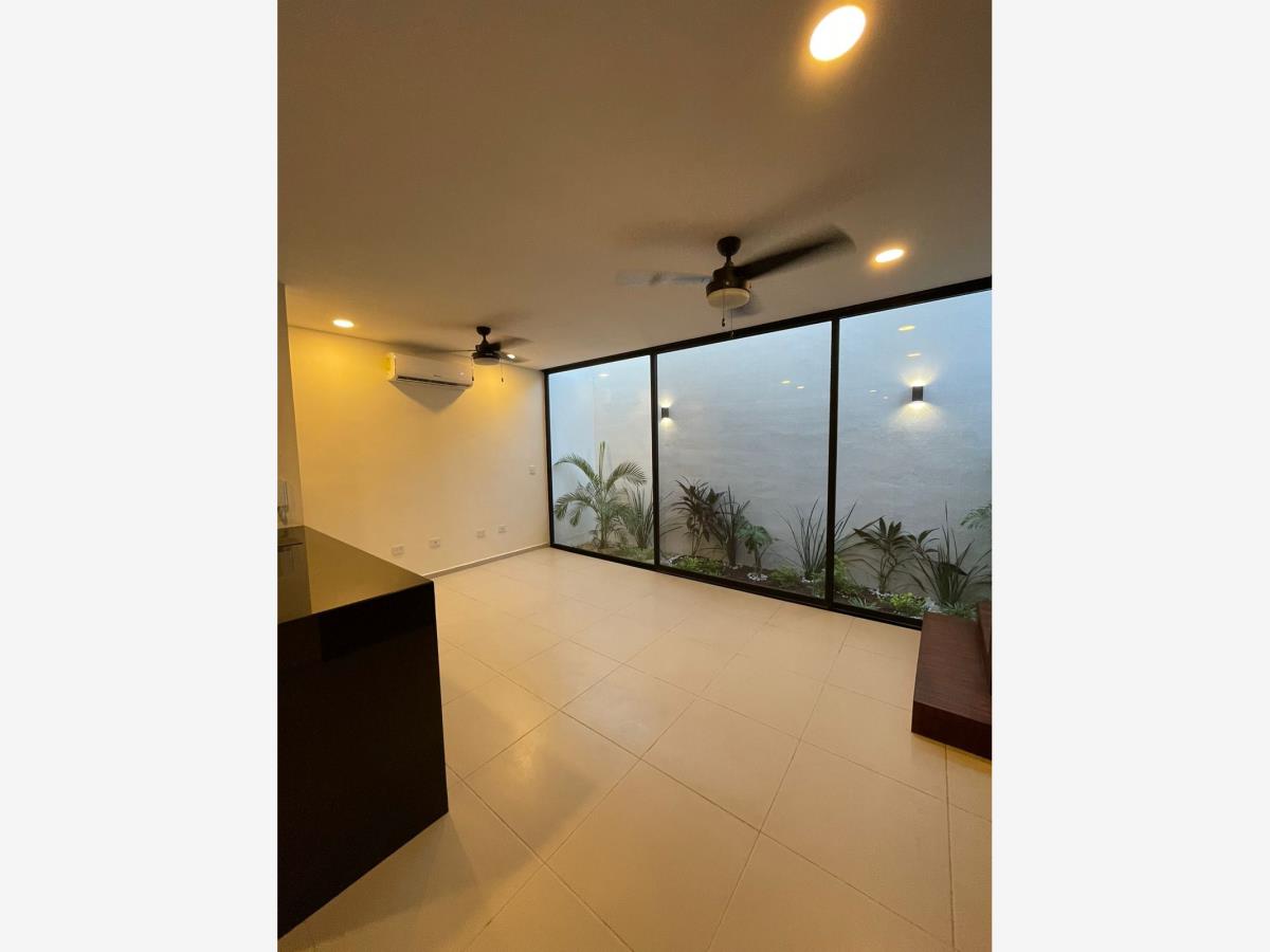 Casa en renta en Montebello, Mérida — foto 1 de 13