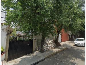 Casa en Pedregal de Santo Domingo, Coyoacán, Ciudad de México