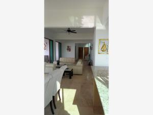 Departamento en venta en Puerto Escondido (Puerto Escondido), San Pedro Mixtepec -Dto. 22 - — foto 3 de 13