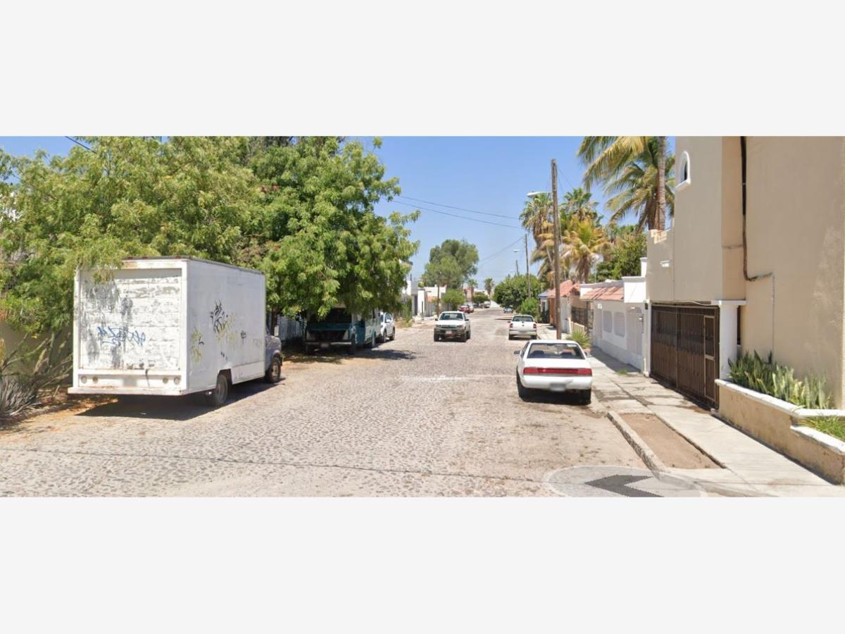 Casa en venta en Bella Vista, La Paz — foto 1 de 10